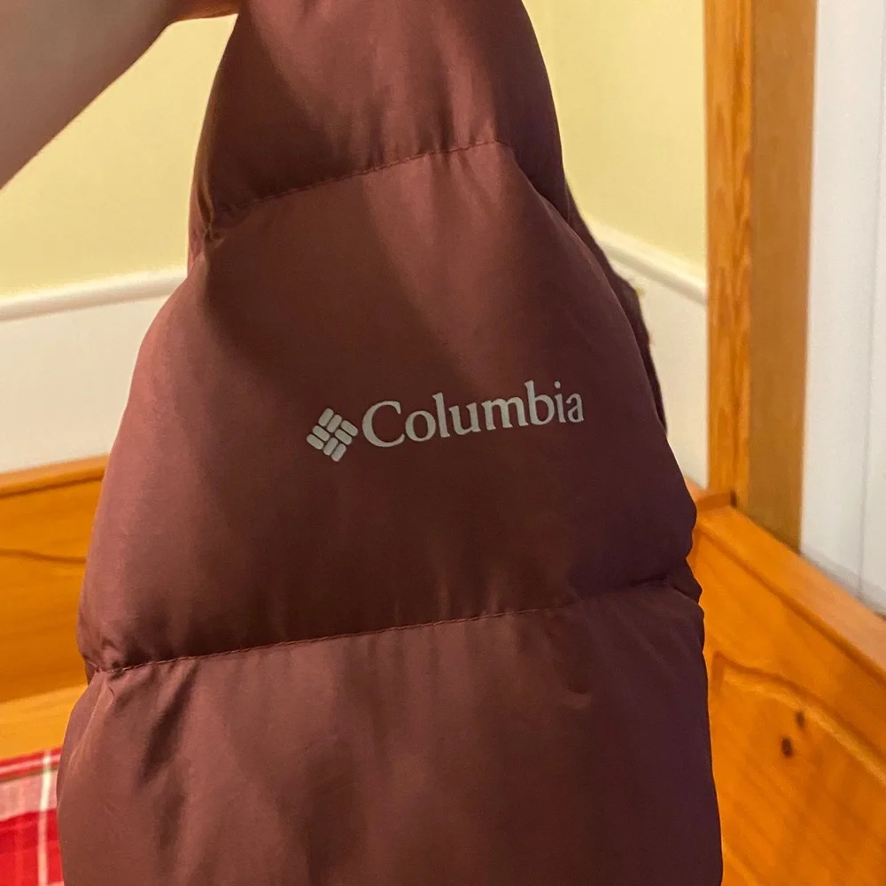 Columbia Maroon Hooded Puffer Jacket - Picture 11 of 13